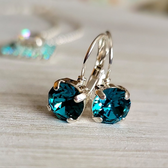 Austrian Crystal Earrings in Shiny Silver - Picture 1 of 5